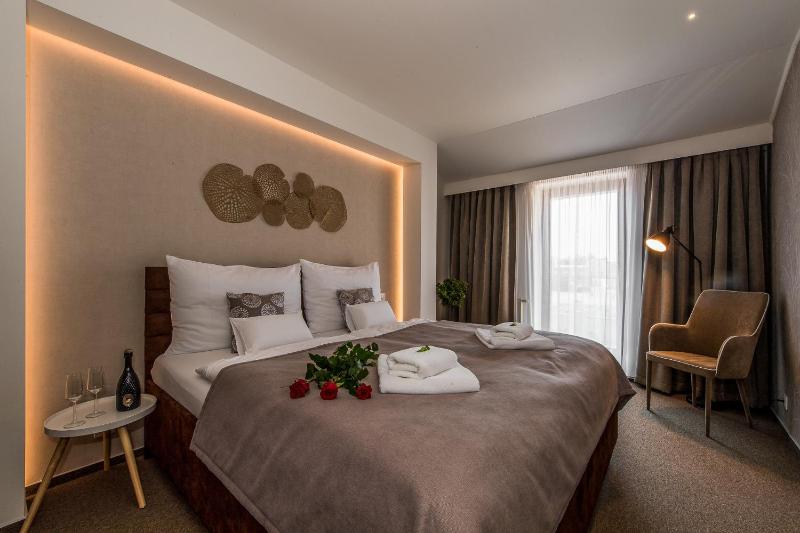 Standard Apartment image 2