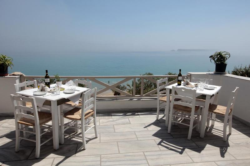 Paros Blue Dolphin FULLY RENOVATED by RIVEA GROUP - image 2