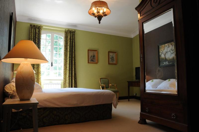 Superior Double Room image 1