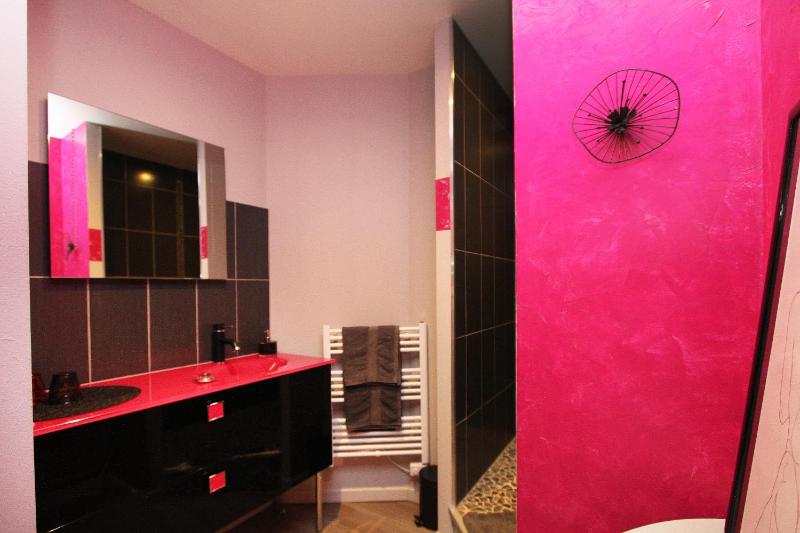 Double Room image 2