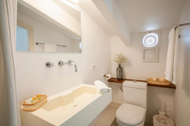 971 Hotel Con Encanto - image 35