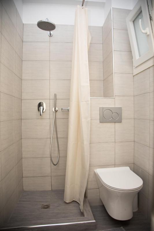Triple Room image 3