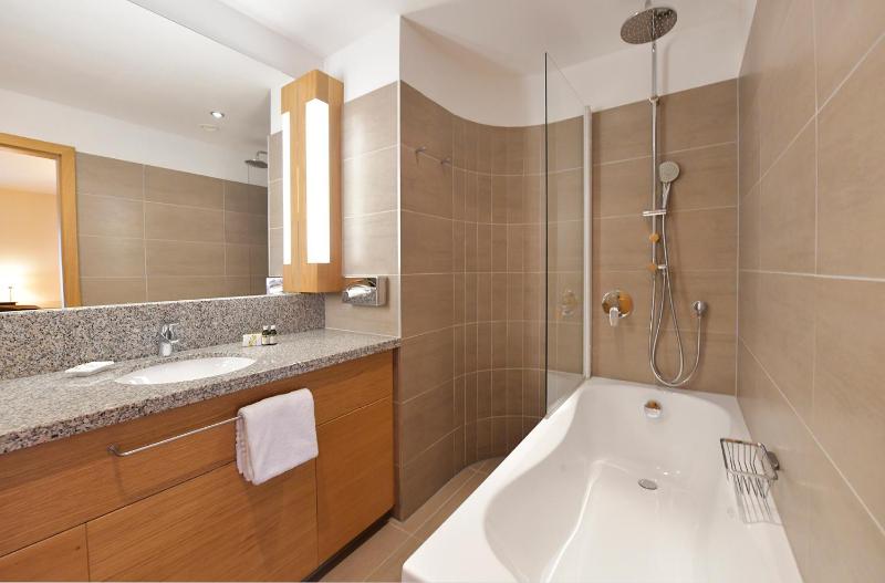 Comfort Double Room with Balcony image 2