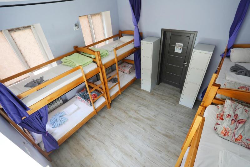 Bunk Bed in 8-Bed Male Dormitory Room image 1