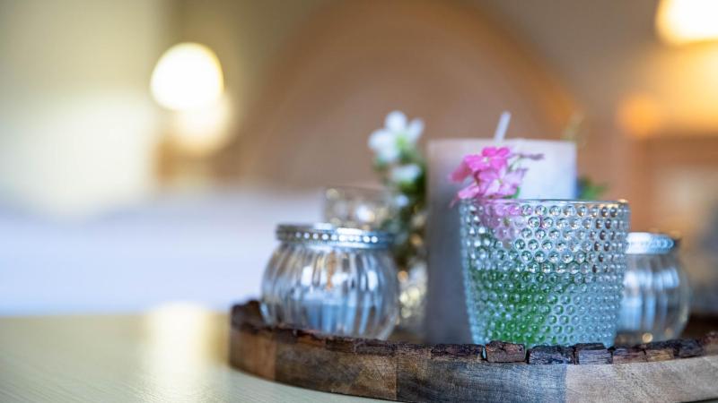 Double Room with Balcony image 4