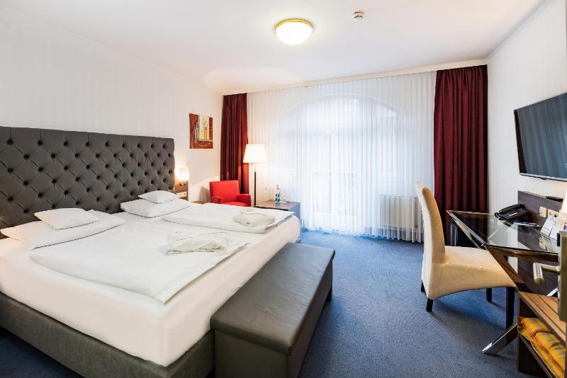 Comfort Double Room image 1