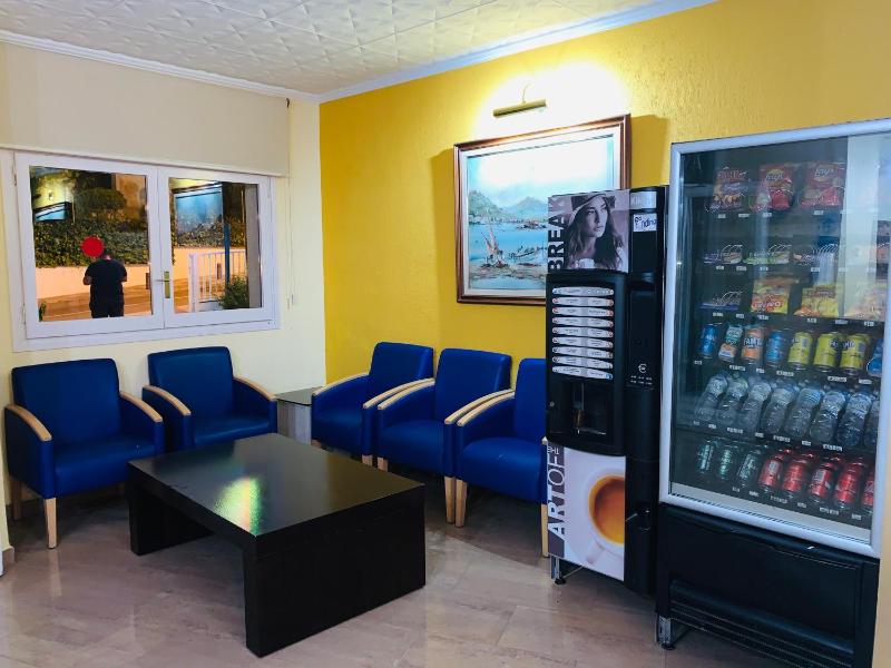 Eva Aparthotel - image 5