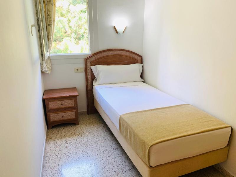 Eva Aparthotel - image 15