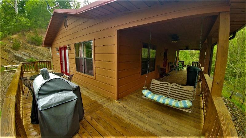 Chalet image 2