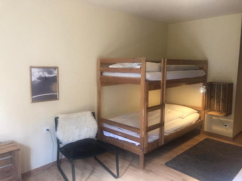 Basement Budget Quadruple Room with Bunk Bed and 2 single beds image 3