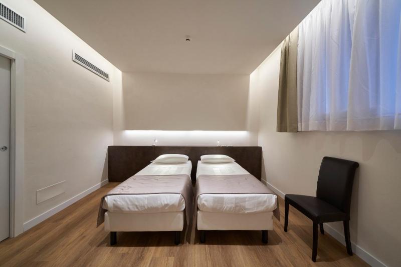 Smart Double or Twin Room image 3