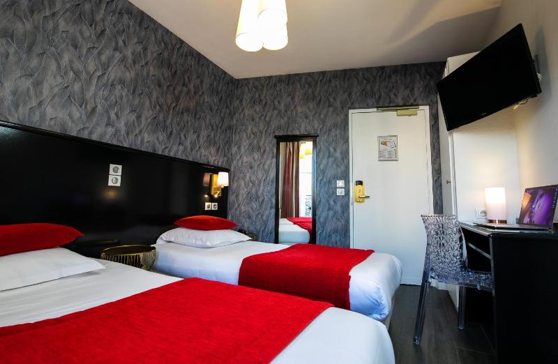 Double or Twin Room image 1