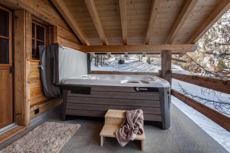 Mountain Chalet 4 You only for 2 private wellness for a romantic honeymoon - image 14