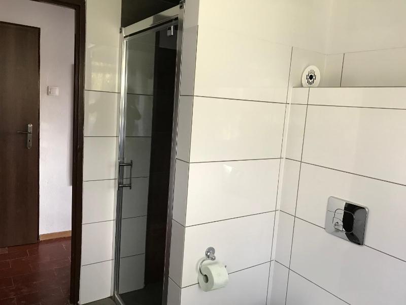 Double Room image 2