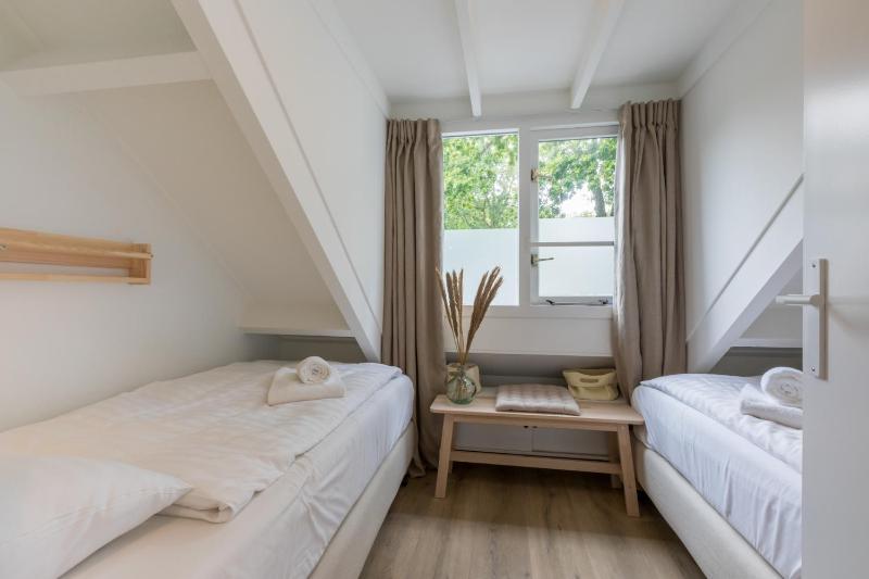 Three-Bedroom House image 2