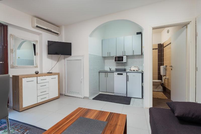 Apartments Smaila 1729 - image 20