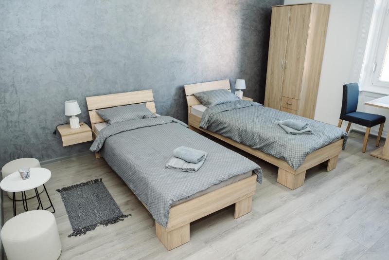 Studio Apartment image 1