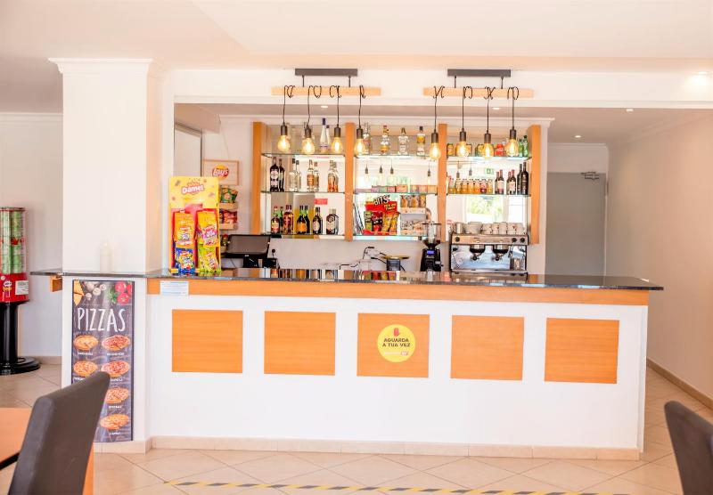 Aquamar Albufeira Aparthotel - image 25