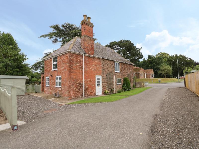 The Cottage - image 10