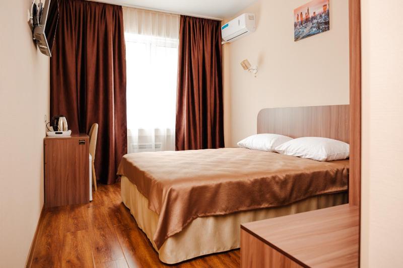 Double Room image 1