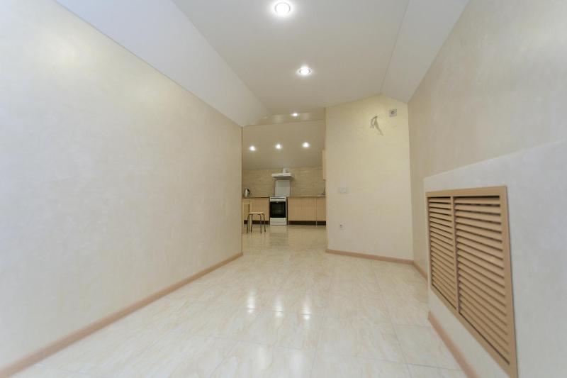 Three-Bedroom House image 1