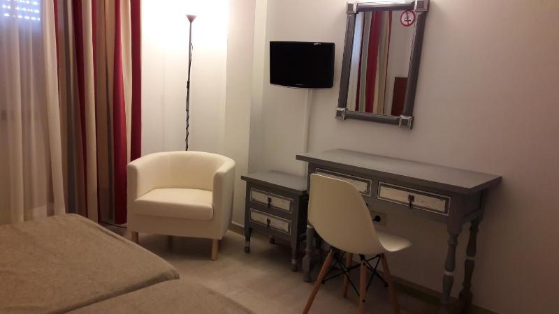 Triple Room image 3