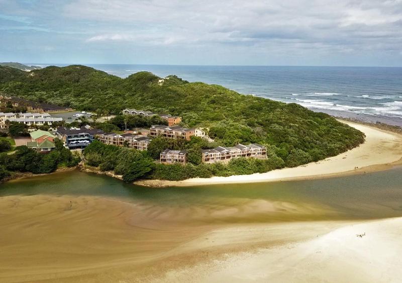Blue Lagoon Hotel and Conference Centre - image 11