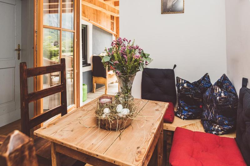 Apartment with Mountain View image 4