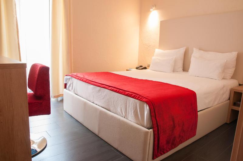 Superior Suite image 3