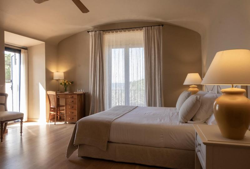 Double Room with Terrace image 1