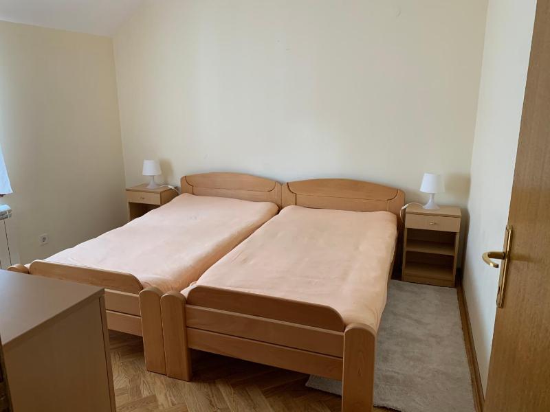One-Bedroom Apartment image 3