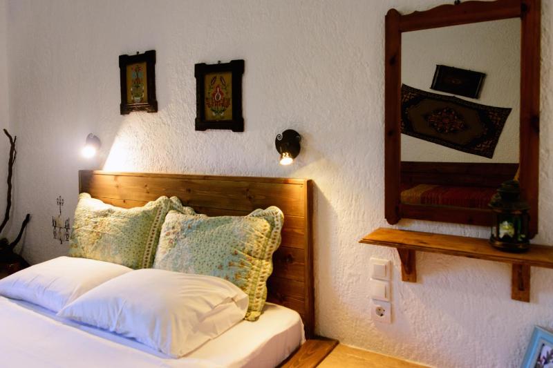 Spiros Rooms - image 32