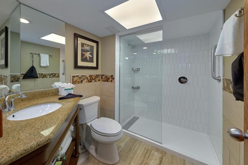 Double Queen Room image 2