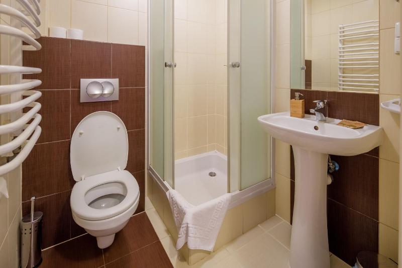 Deluxe Double Room image 2