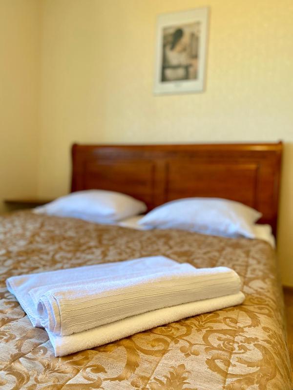 Double Room image 1