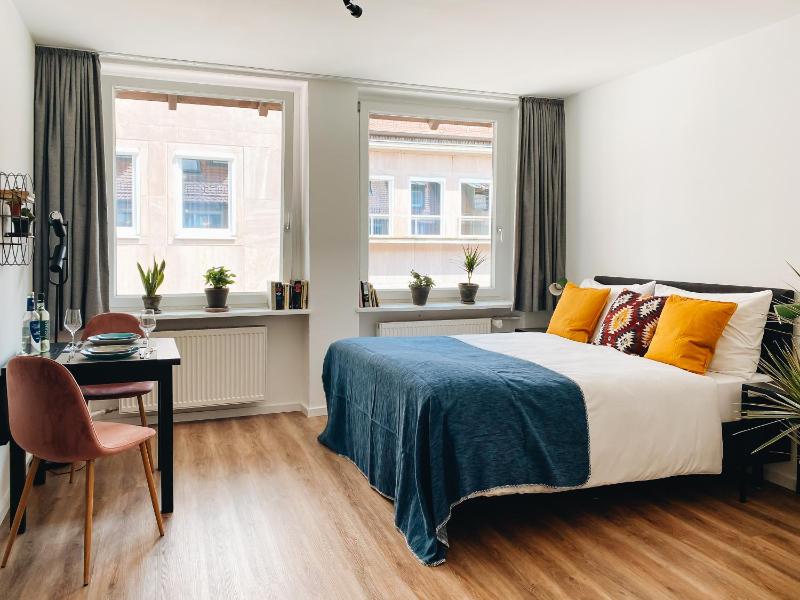 Lorenz Apartments - image 22
