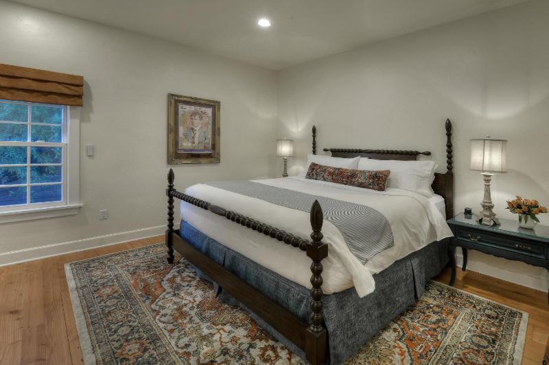 Armory Park Inn - image 31