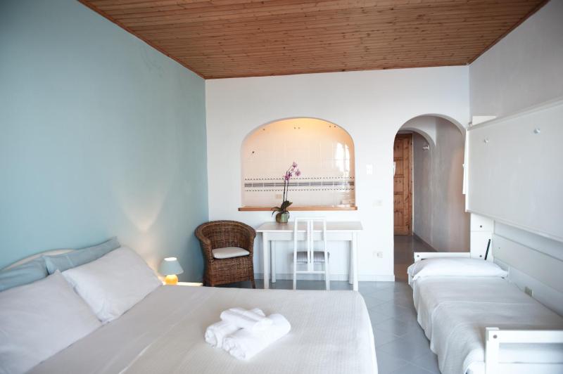 Triple Room image 1