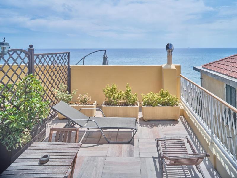 Hotel Medusa - image 24