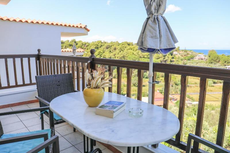 Apartment with Balcony image 4