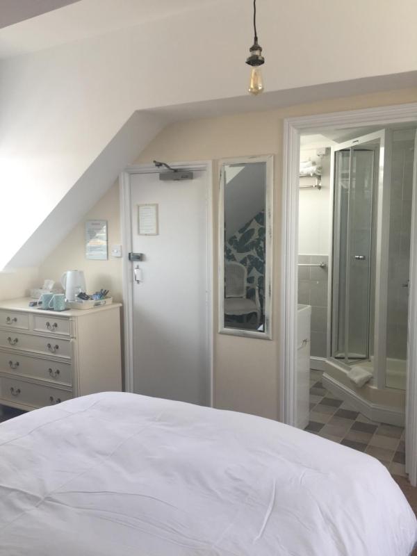 The Alendale Guesthouse - image 34