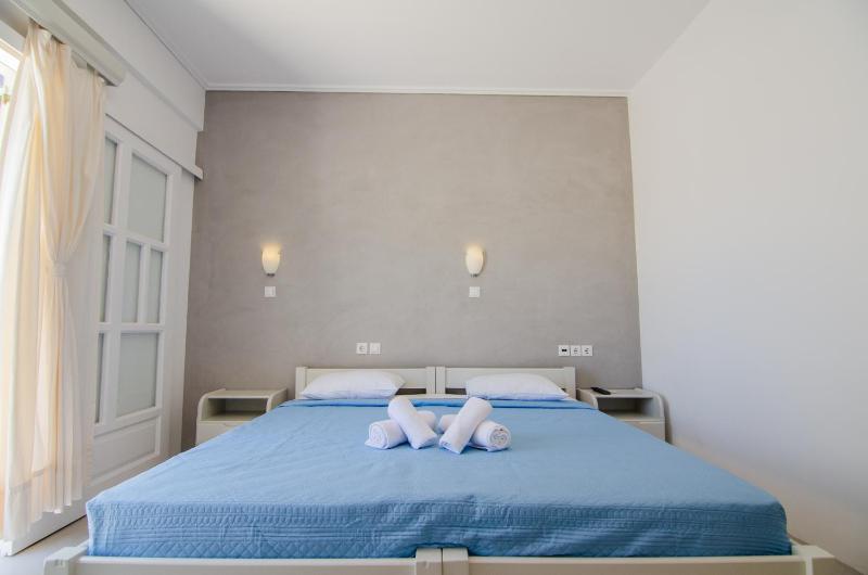 Triple Room image 4