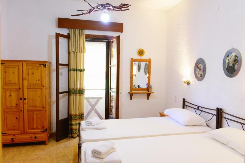 Spiros Rooms - image 35