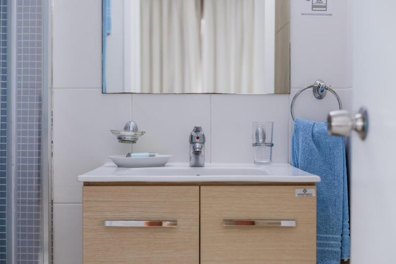 Executive Room with Window & City View image 2
