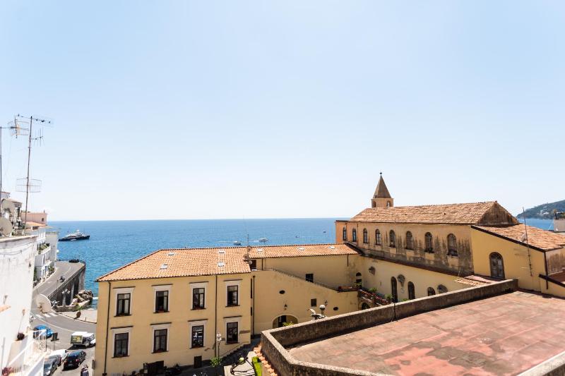 LUIMAR Holiday House - image 11