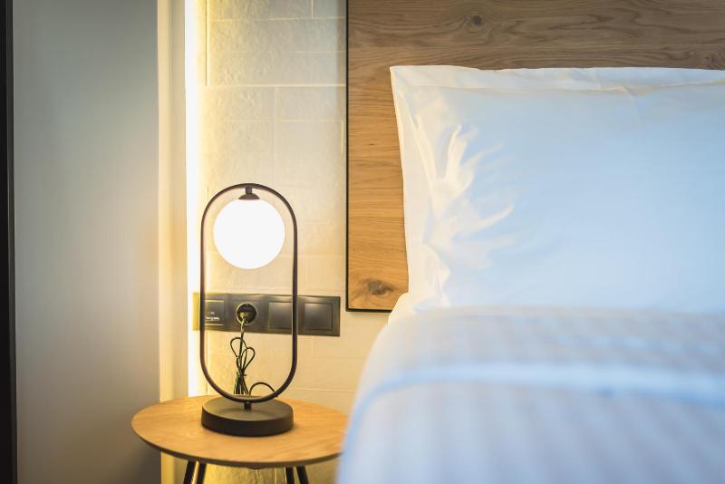 Double Room with Terrace image 3