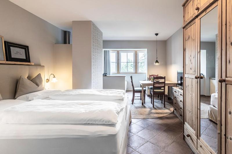 Standard Studio image 4