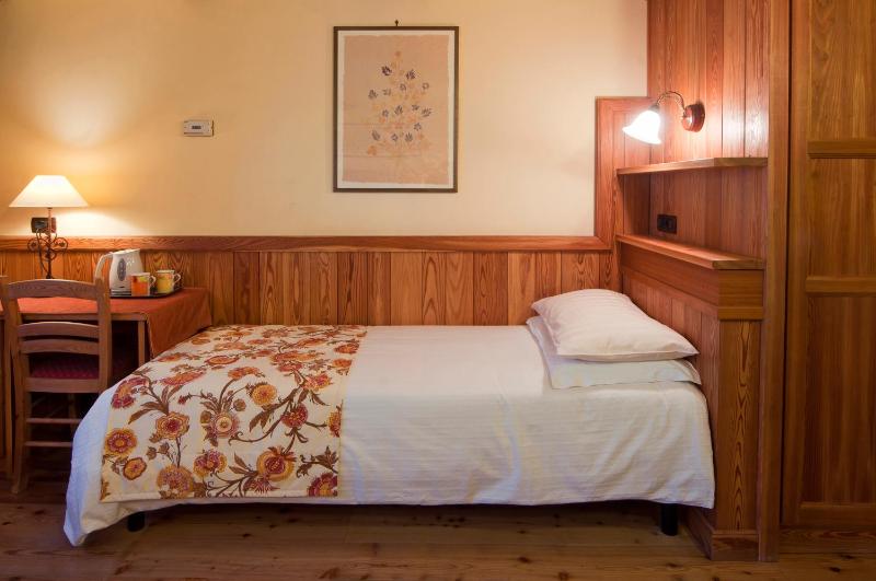 Single Room image 1