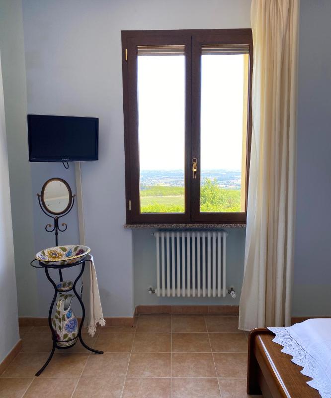 Junior Suite with Sea View image 2