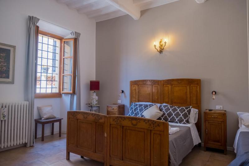 Comfort Triple Room image 3